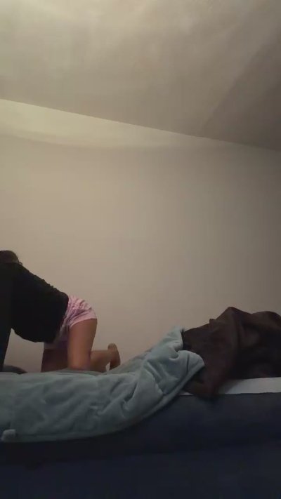 Letsseelexi01 live cam on Cam4
