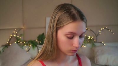 LettieDilgard live cam on Cam4