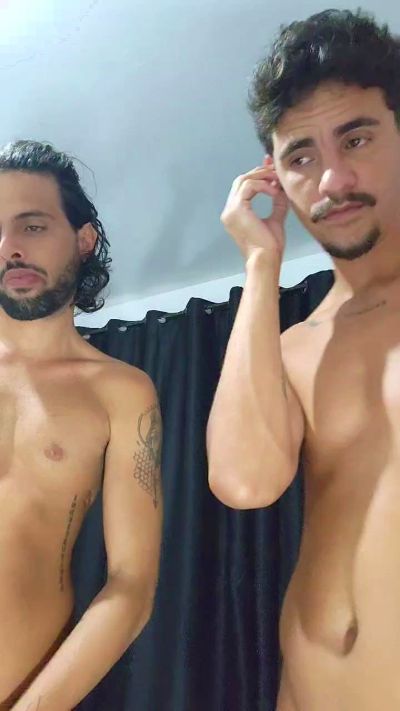 Levi_Henrique live cam on Cam4