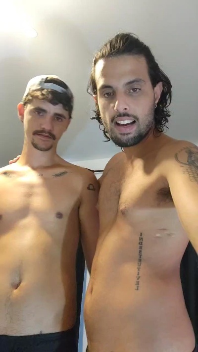 Levi_Henrique live cam on Cam4