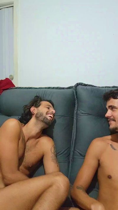 Levi_Henrique live cam on Cam4