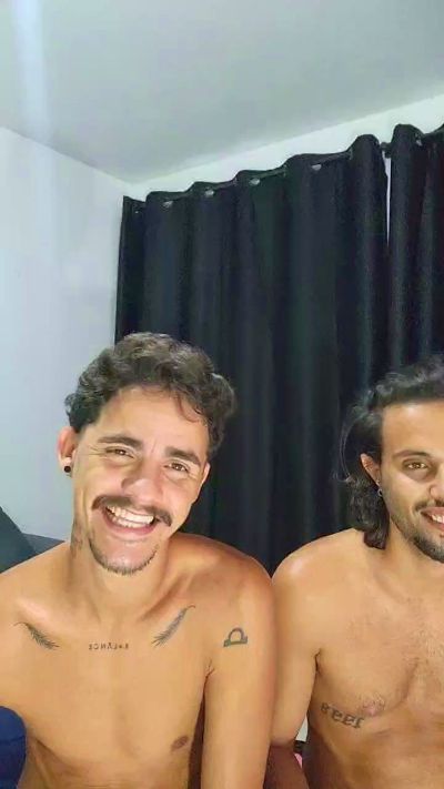 Levi_Henrique live cam on Cam4