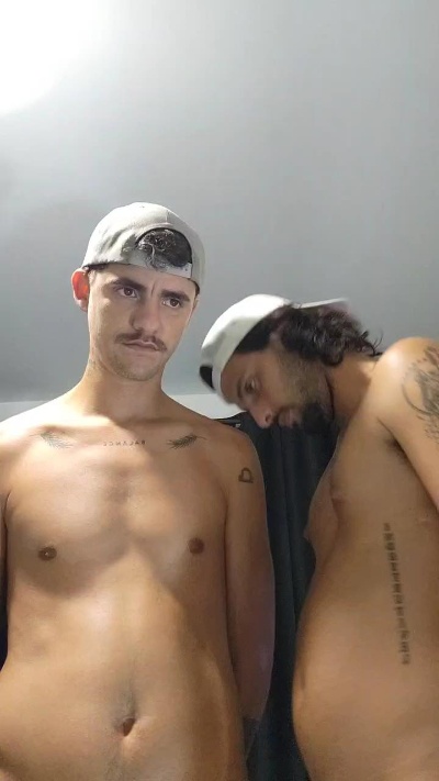 Levi_Henrique live cam on Cam4