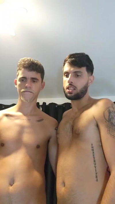 Levi_Henrique live cam on Cam4