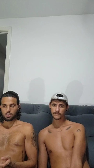 Levi_Henrique live cam on Cam4