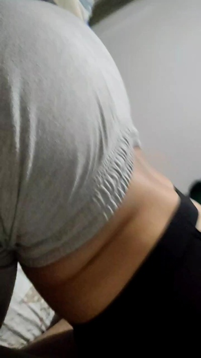 Leviandhange live cam on Cam4