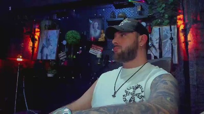 LexHardy live cam on Cam4