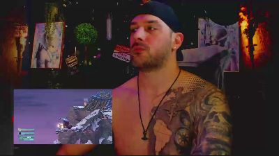 LexHardy live cam on Cam4
