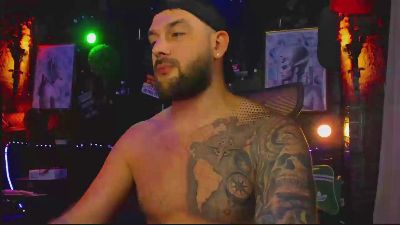 LexHardy live cam on Cam4