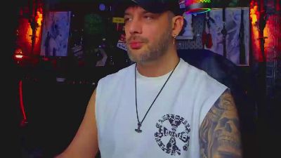 LexHardy live cam on Cam4