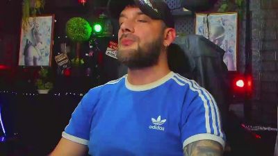 LexHardy live cam on Cam4