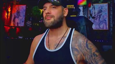 LexHardy live cam on Cam4