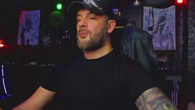 LexHardy live cam on Cam4