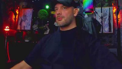 LexHardy live cam on Cam4