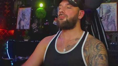 LexHardy live cam on Cam4