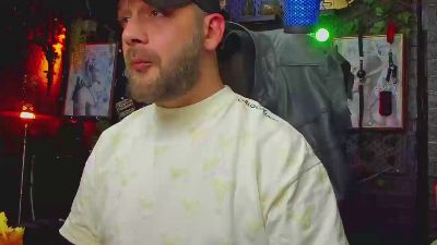 LexHardy live cam on Cam4