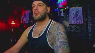 LexHardy live cam on Cam4