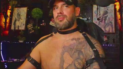 LexHardy live cam on Cam4