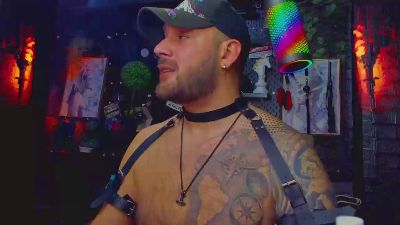 LexHardy live cam on Cam4