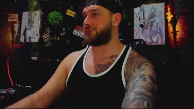 LexHardy live cam on Cam4