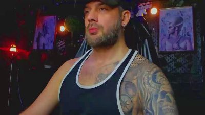 LexHardy live cam on Cam4