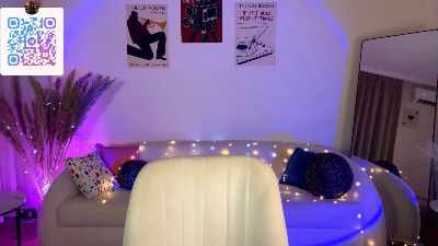 LexieVaka live cam on Cam4