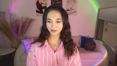 LexieVaka live cam on Cam4