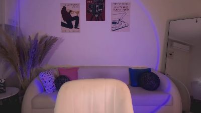 LexieVaka live cam on Cam4