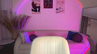 LexieVaka live cam on Cam4