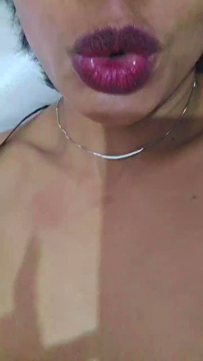 LeyaCat live cam on Cam4