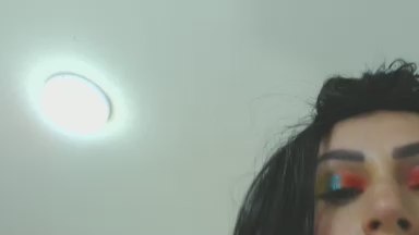 LiLibeth1 live cam on Cam4