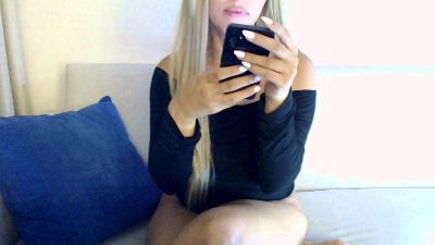 Lia9Lumi live cam on Cam4