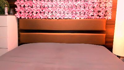 LiaMetz live cam on Cam4