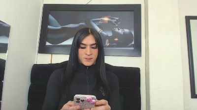 Lia_19 live cam on Cam4