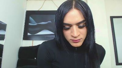 Lia_19 live cam on Cam4