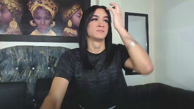 Lia_19 live cam on Cam4