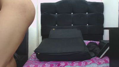 Lia_19 live cam on Cam4