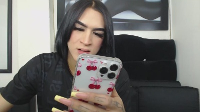 Lia_19 live cam on Cam4