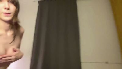 Lia_Kim live cam on Cam4