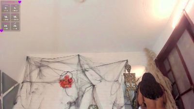 Lia_Passion live cam on Cam4