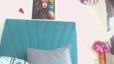 Lia_wish live cam on Cam4