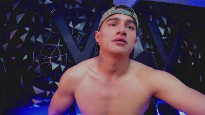 LiamDeep live cam on Cam4