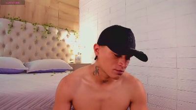 LiamDeep live cam on Cam4
