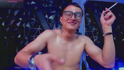 LiamDeep live cam on Cam4