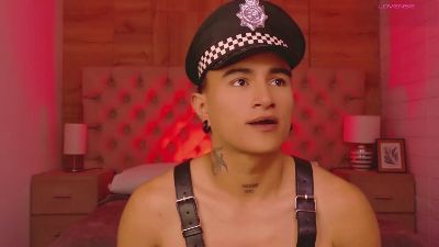 LiamDeep live cam on Cam4