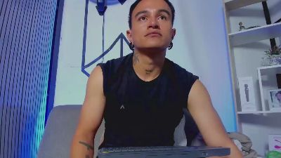 LiamDeep live cam on Cam4