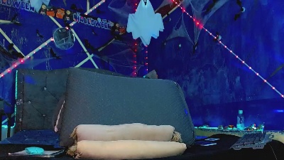LiamScottt live cam on Cam4
