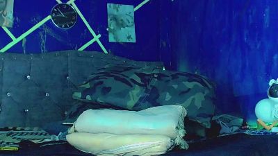 LiamScottt live cam on Cam4