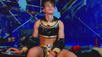 LiamScottt live cam on Cam4