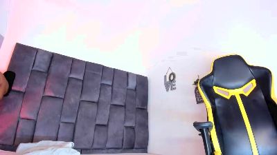 Liam_Miller live cam on Cam4